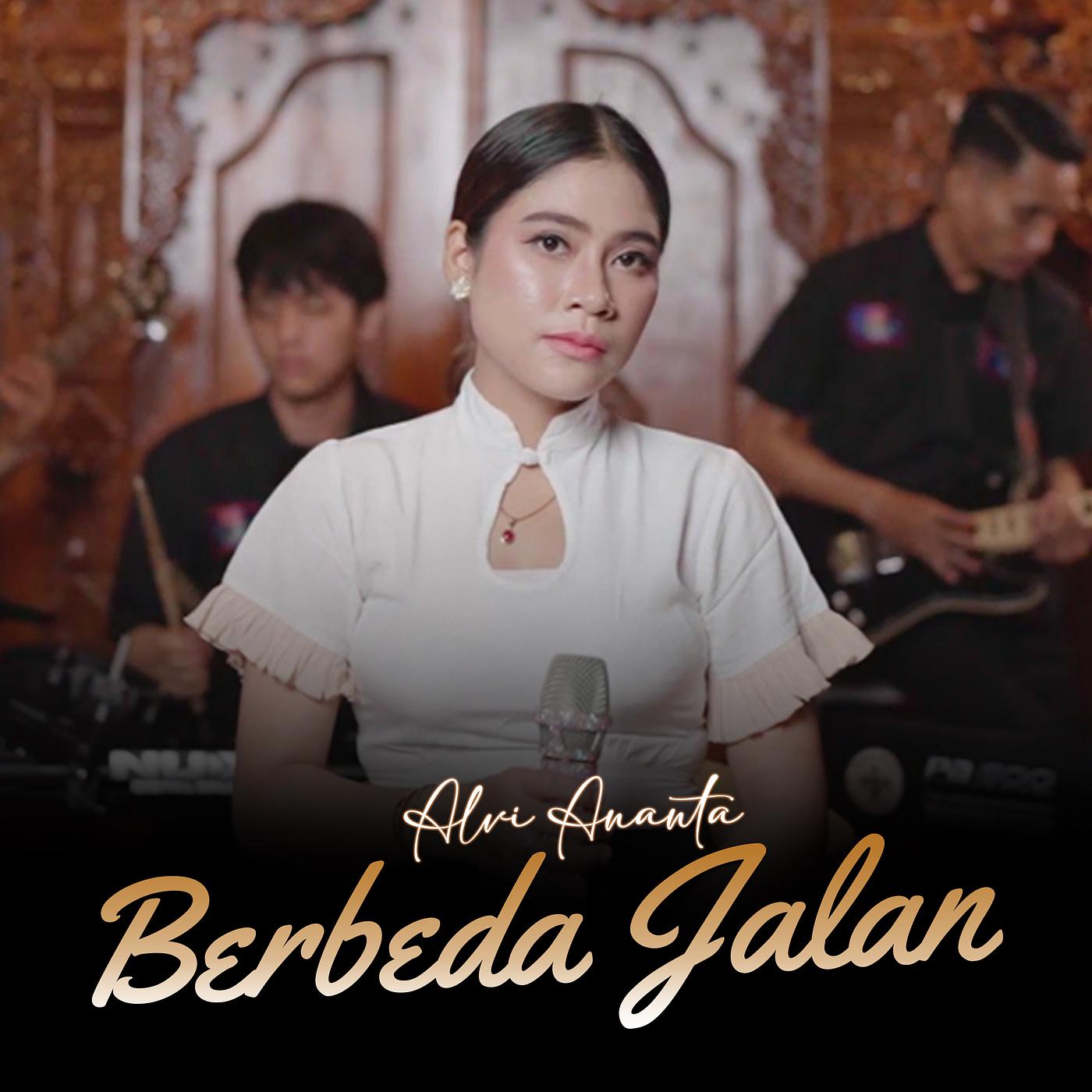 Постер альбома Berbeda Jalan