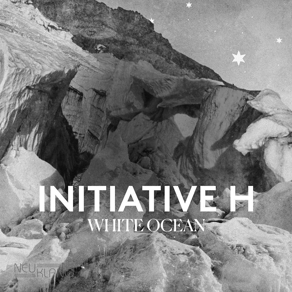 Постер альбома White Ocean