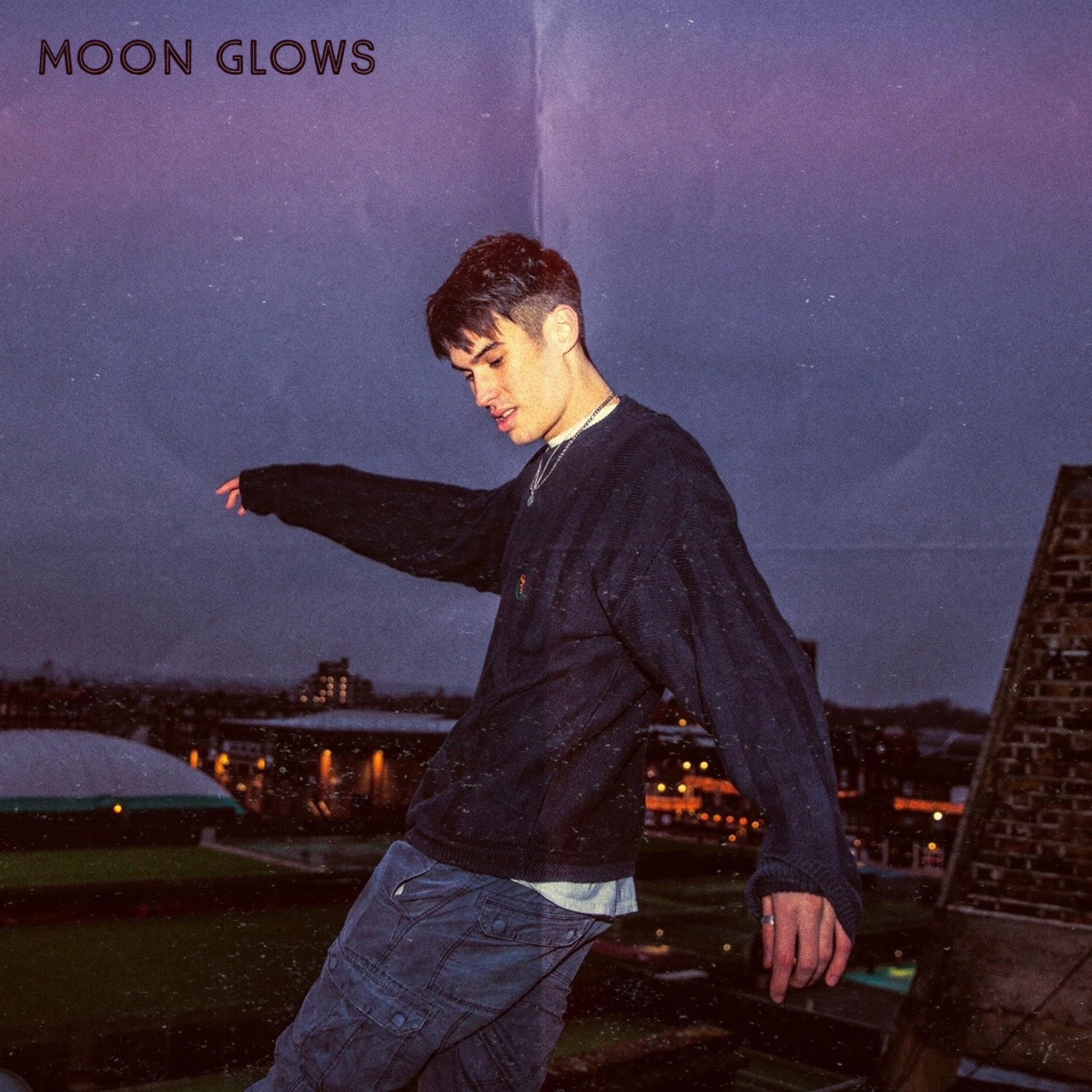 Постер альбома Moon Glows