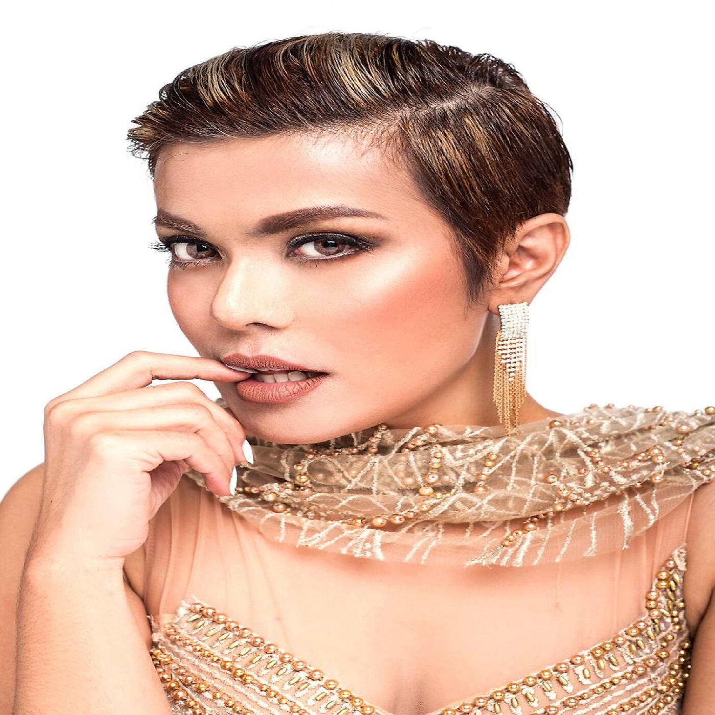 Novita Dewi - Buni Di Ate-Ate