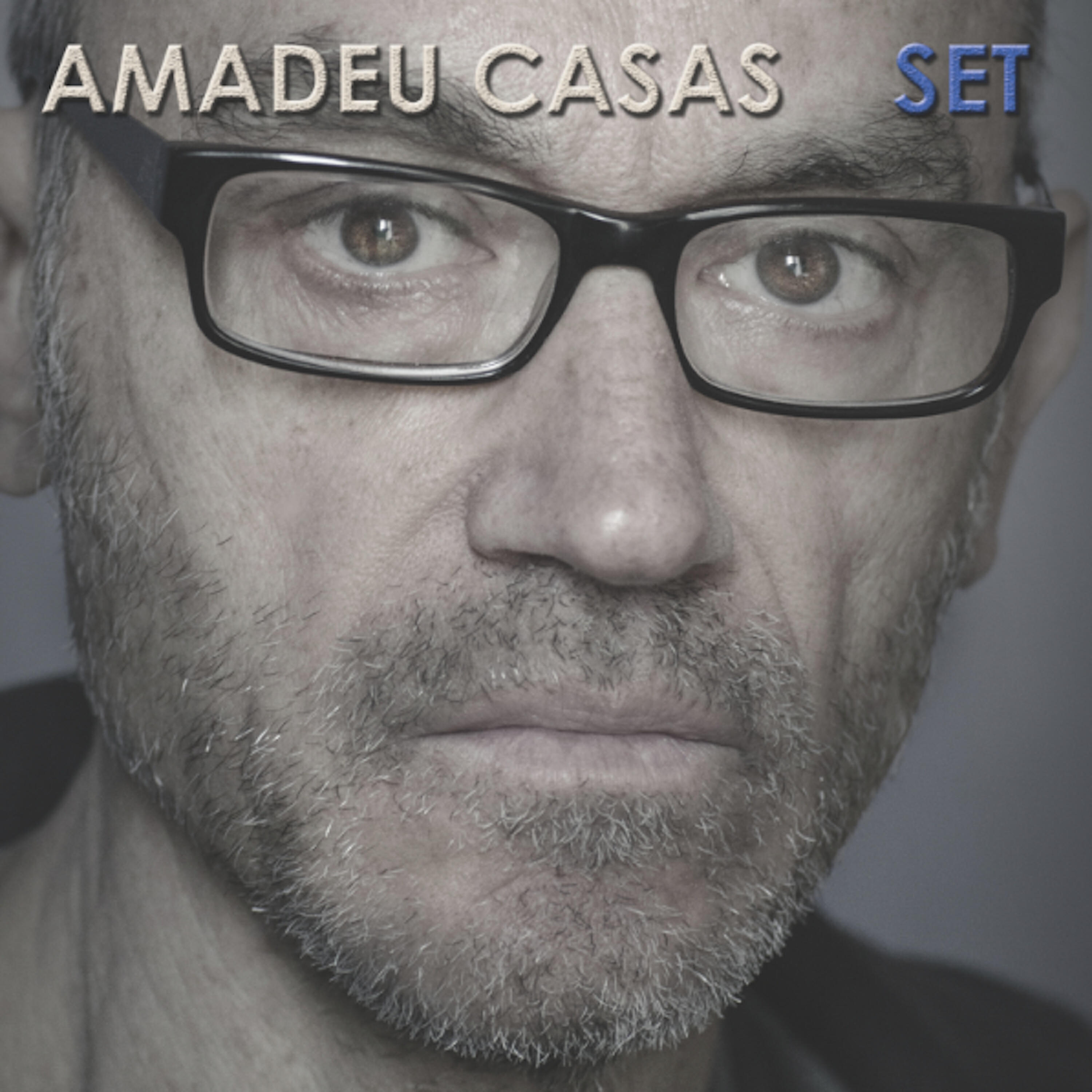 Amadeu Casas - Strollin' with Bone