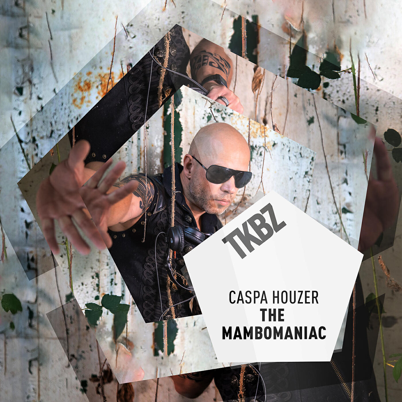 Caspa Houzer - The Mambomaniac (Extended)