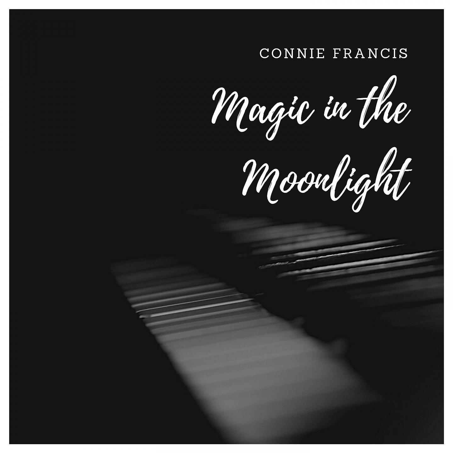 Постер альбома Magic in the Moonlight