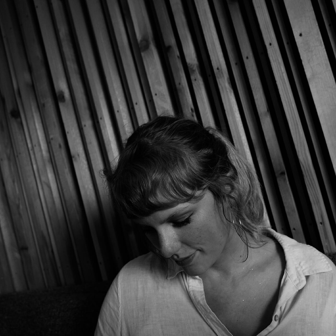 Taylor Swift - mirrorball (the long pond studio sessions)