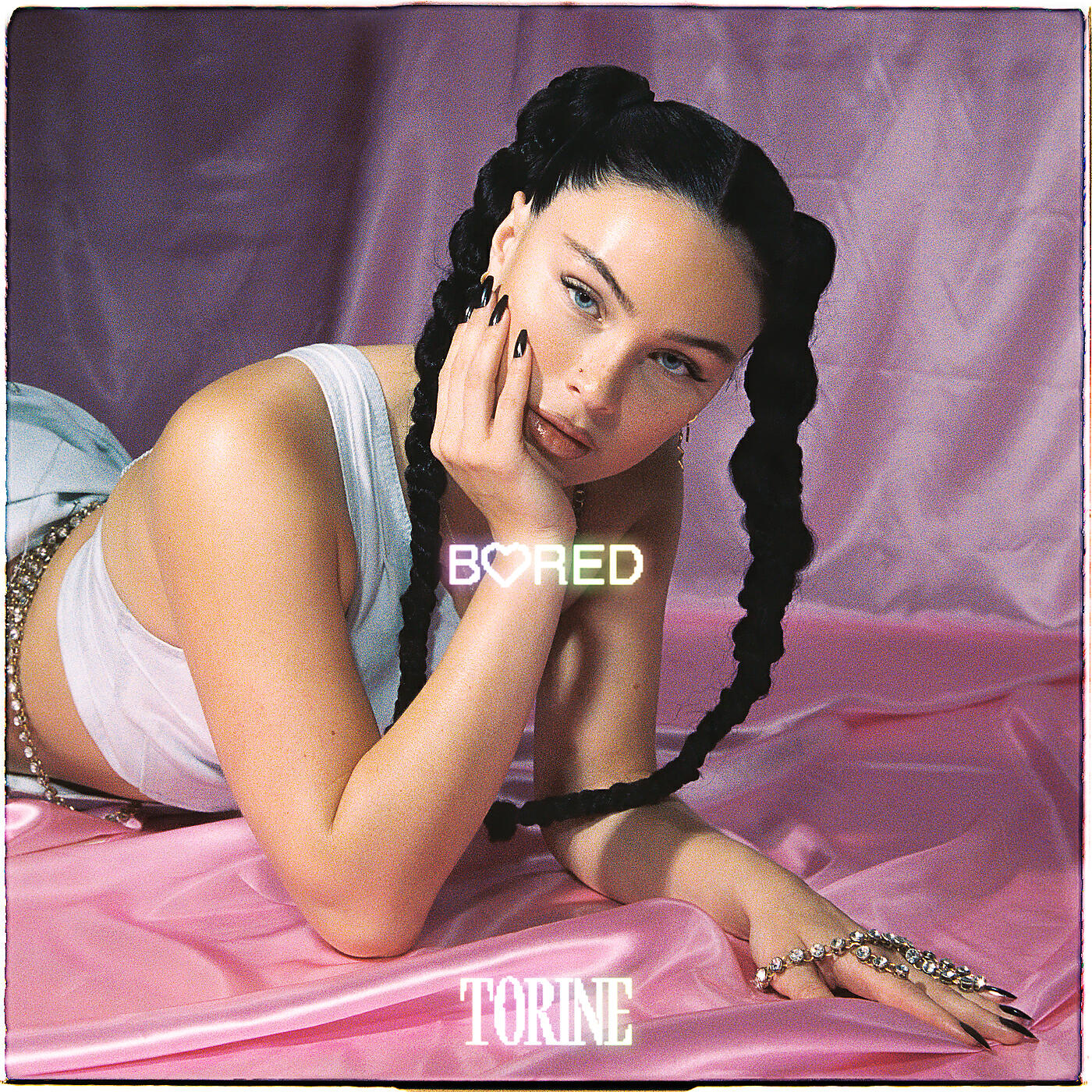 Torine - Bored