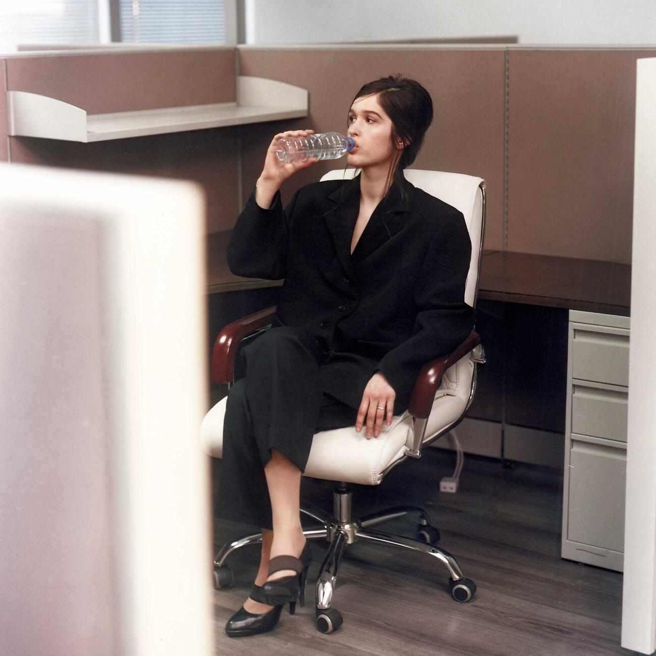 Marie Davidson - Workaholic Paranoid Bitch (Nina Kraviz Workaholic Dub)