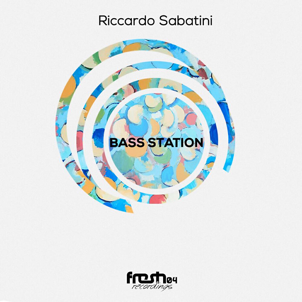 Riccardo Sabatini - Bass Station (Andres Pesqueira Remix)