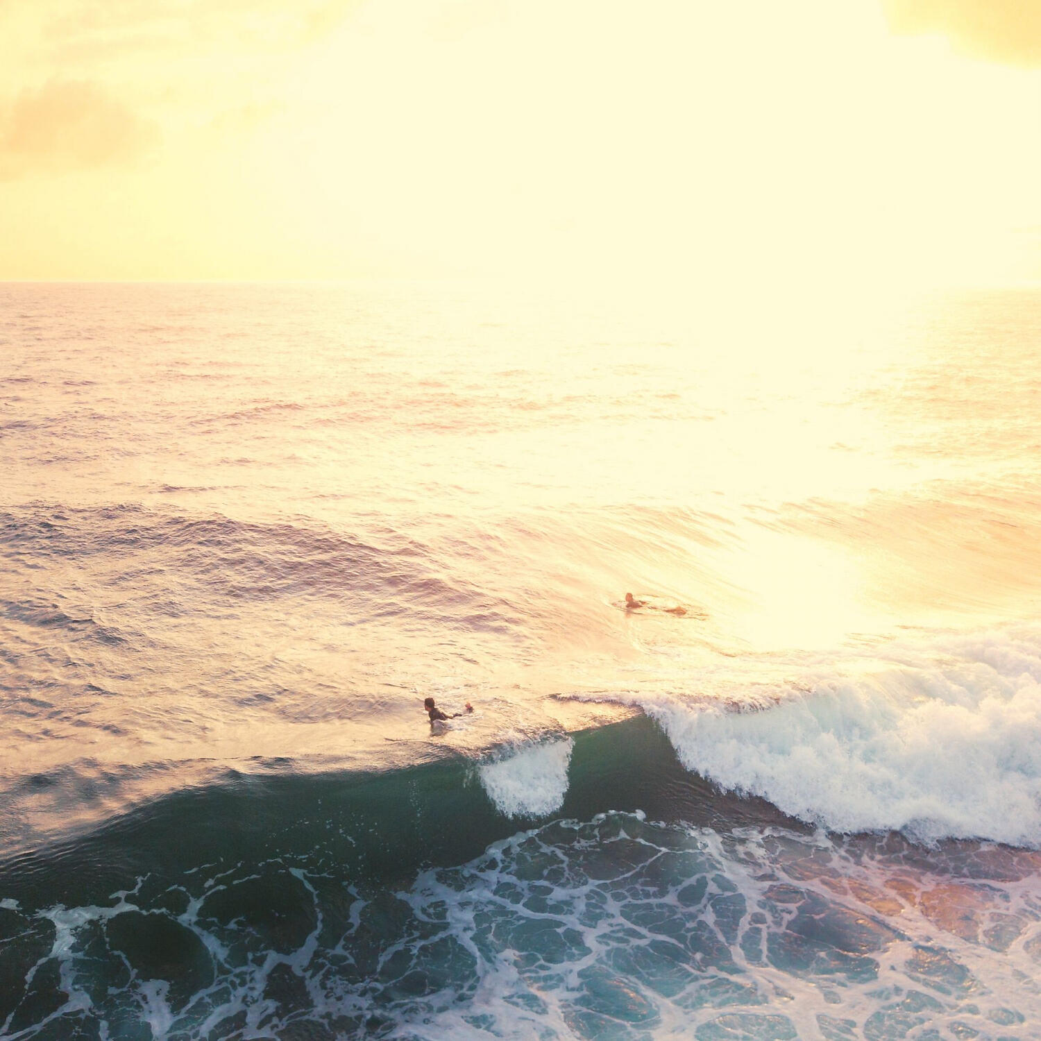 Elegant ASMR Ocean Waves - Music with Ocean Sounds Soundtrack for Calming Waves
