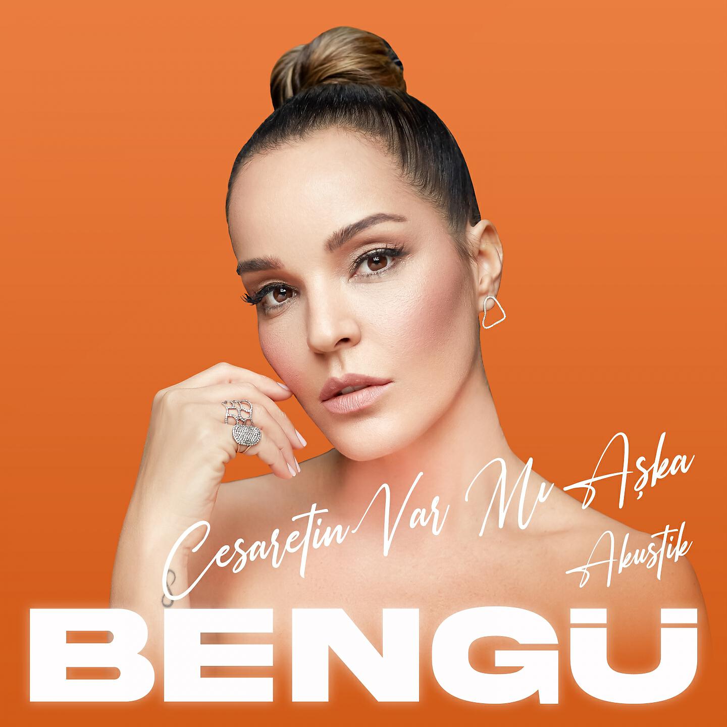 Bengü - Cesaretin Var Mı Aşka (Akustik)