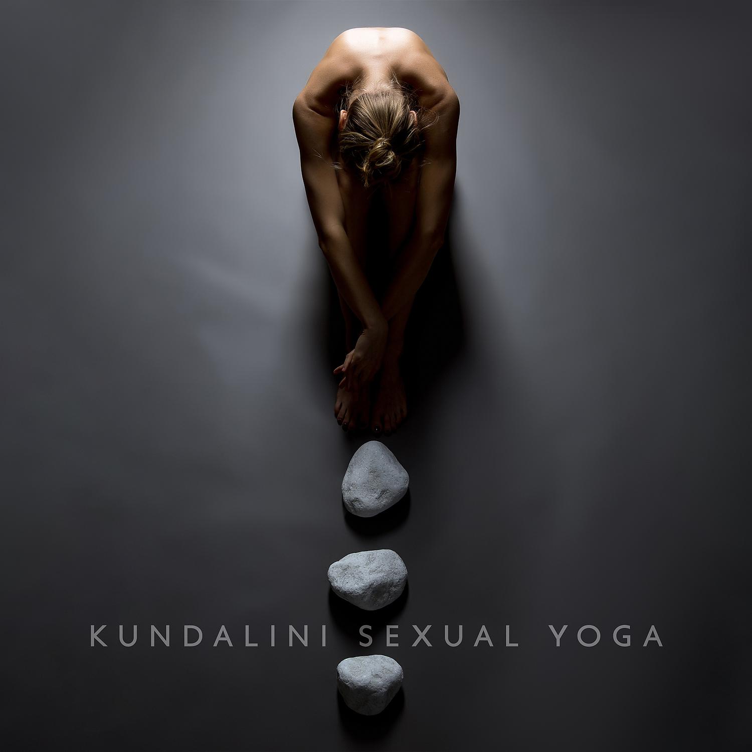 Постер альбома Kundalini Sexual Yoga: Sensual Ambient Music (Love Game & Meditation)
