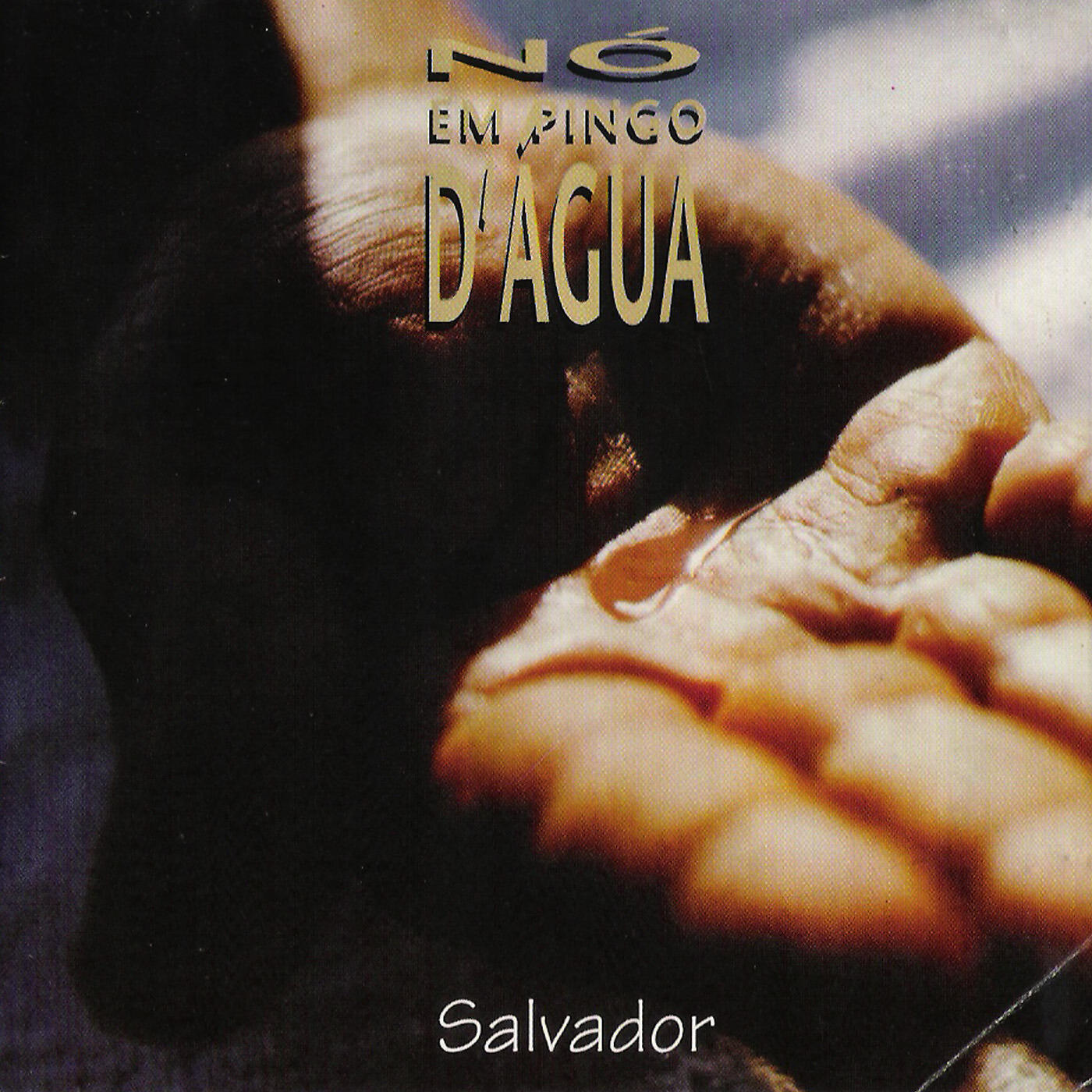 Nó Em Pingo D'agua - Chuva Morna