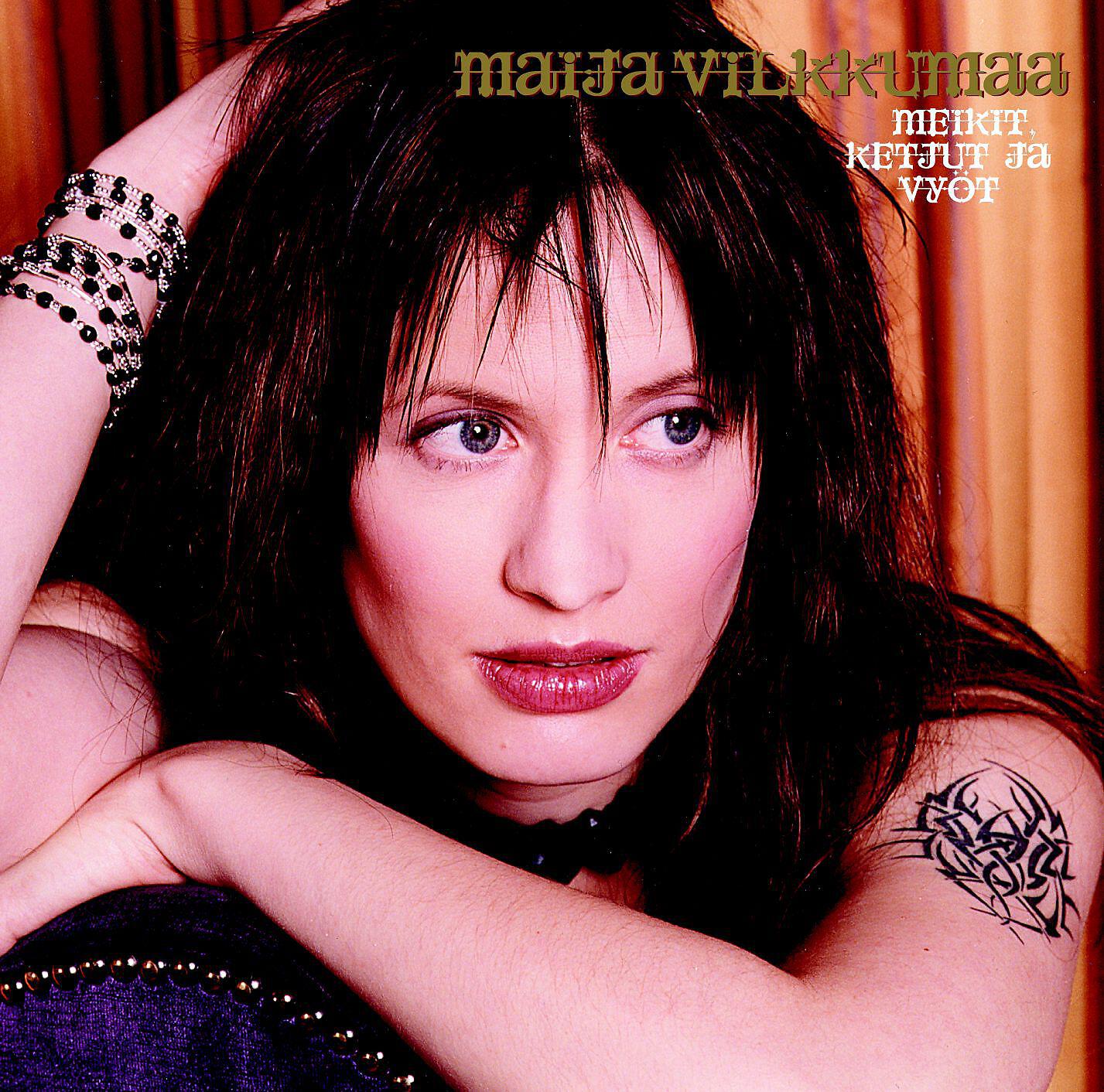 Maija Vilkkumaa - Sä et tiedä mitään