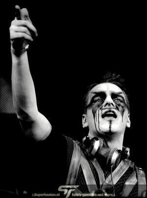 Showtek все песни в mp3