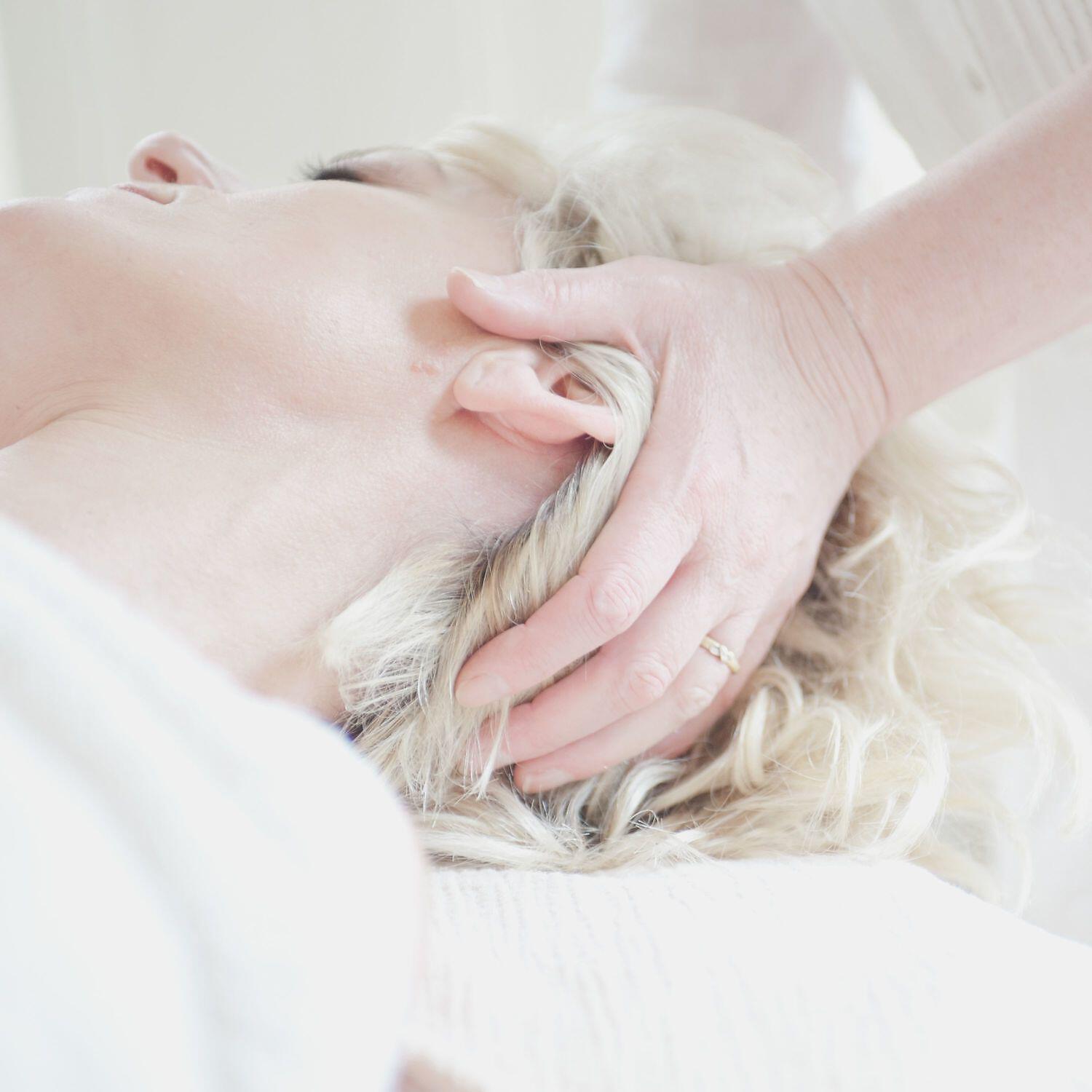 Smooth White Noise for Baby Sleep - Noisy Mindy for Being Calm