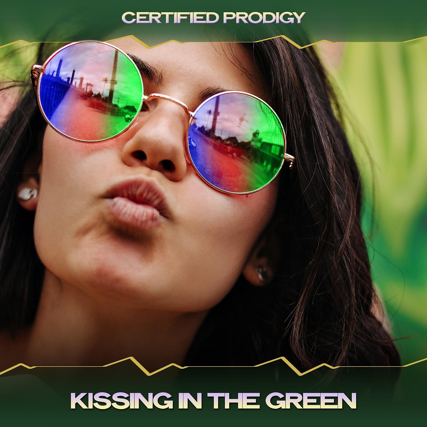 Постер альбома Kissing in the Green