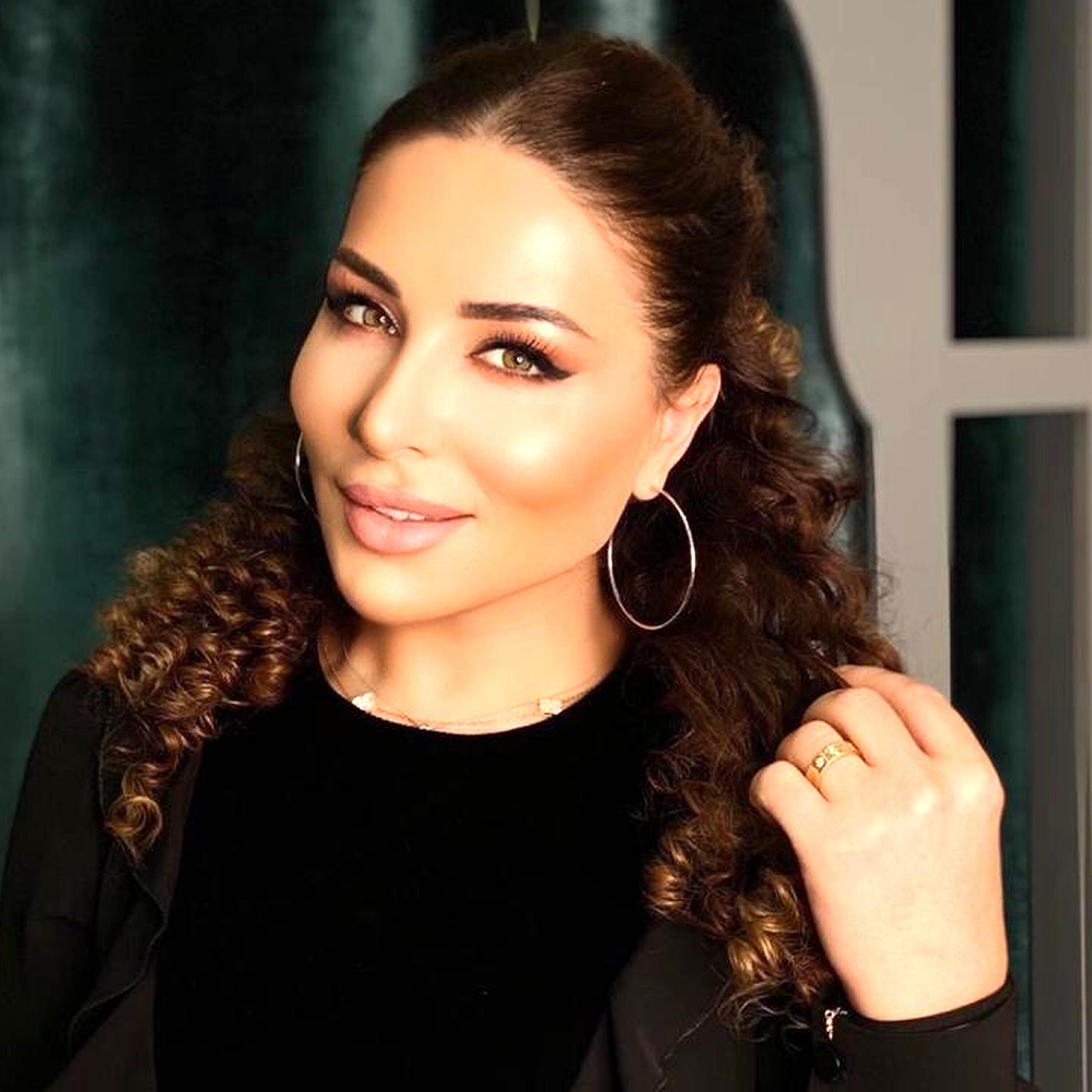 зайнаб махаева. зайнаб махаева 2022. зайнаб махаева. махаева все песни. зайнаб махаева в молодости.