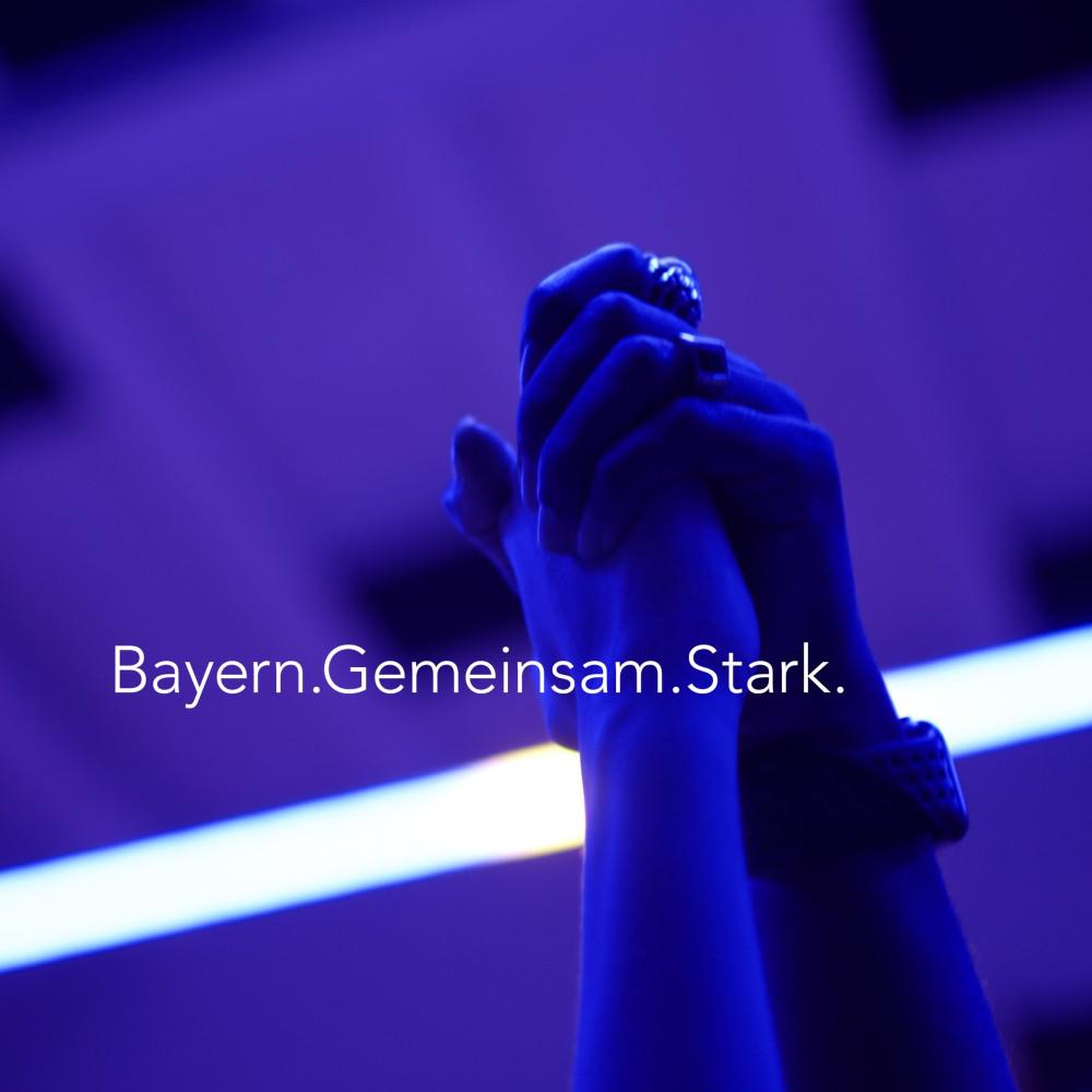 Постер альбома Bayern. Gemeinsam. Stark.