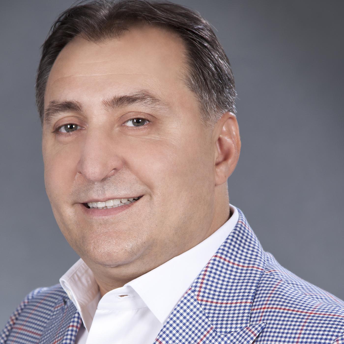 Vali Vijelie - Strig Cat Pot in Gura Mare (feat. Liviu Pustiu')