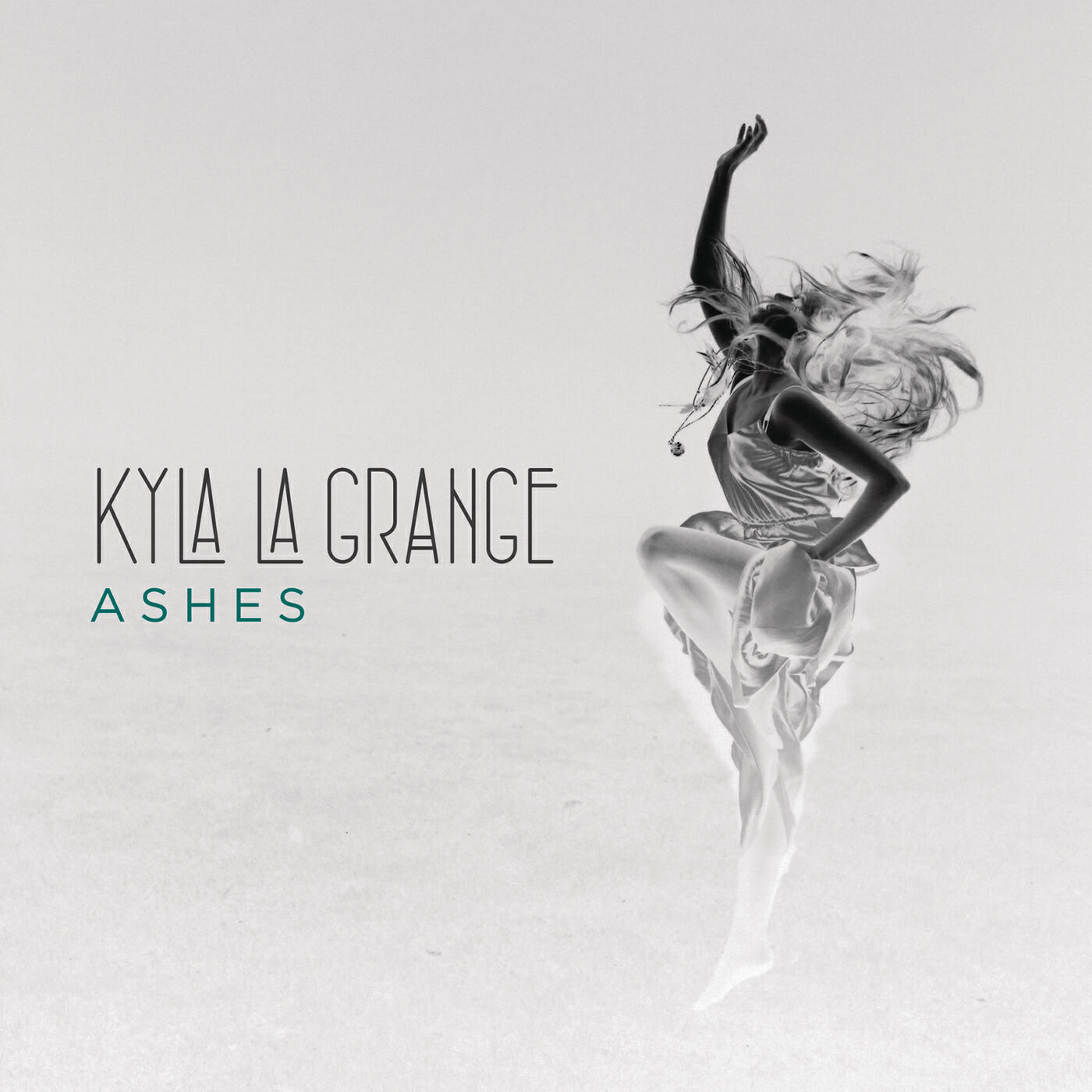 Kyla La Grange - Courage