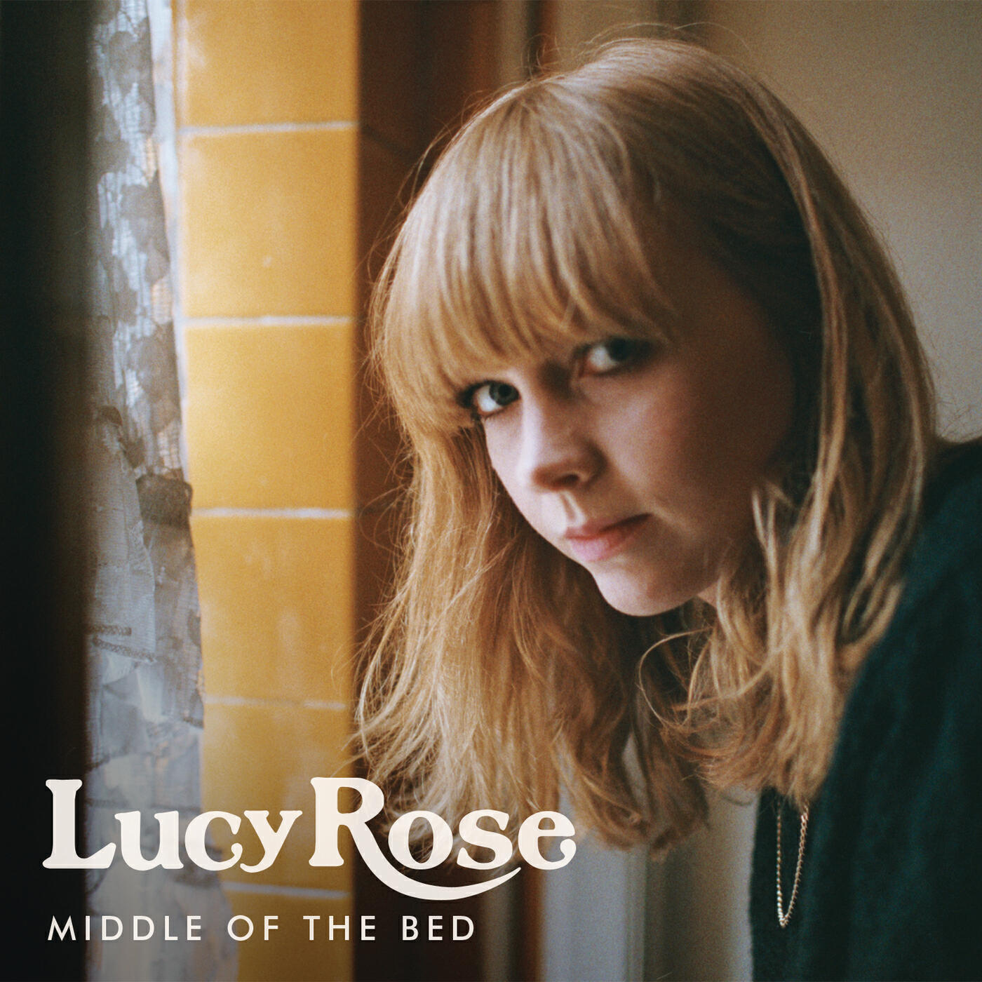 Lucy Rose - Middle of the Bed (Acoustic)
