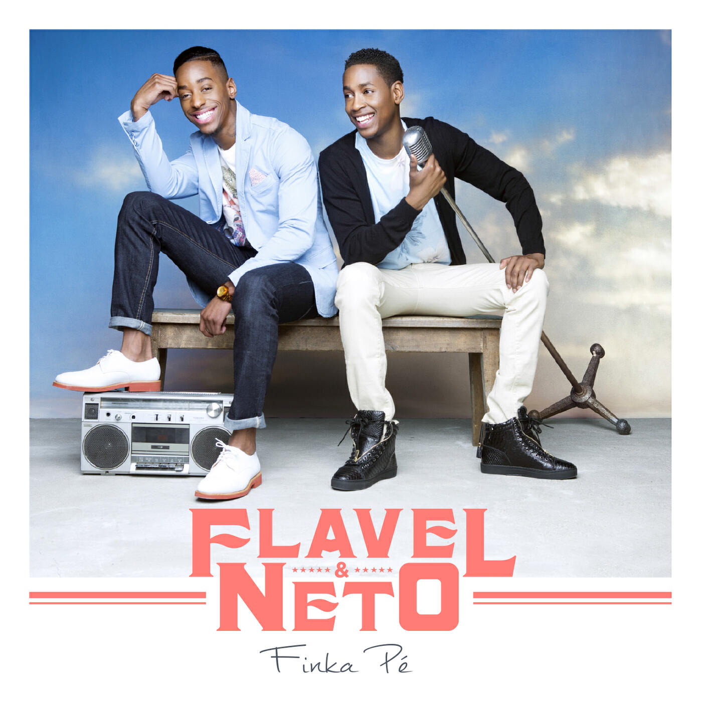 Flavel & Neto - Pedida Perfeita Tatararatata (Version Portugaise)