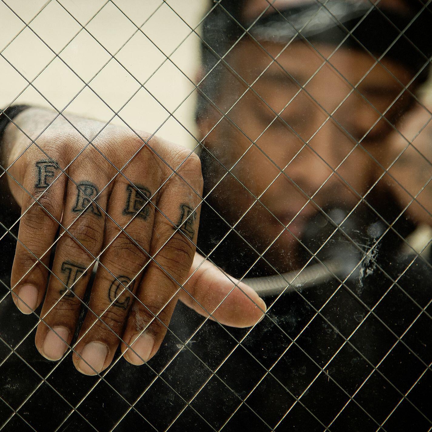 Ty Dolla $ign - Miracle / Wherever (feat. TC & D-Loc)