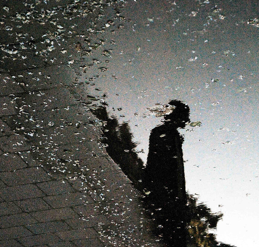 господин никто фильм 2009 джаред лето. человек никто музыка. тони раут обложка альбома. человек никто музыка. джаред лето 1999.