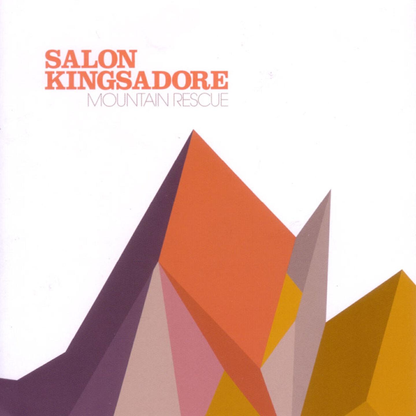 Salon Kingsadore - Spear Gun, Scuba Tank, Explosion