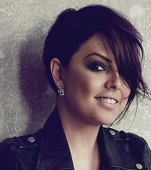 Ebru Gündeş все песни в mp3