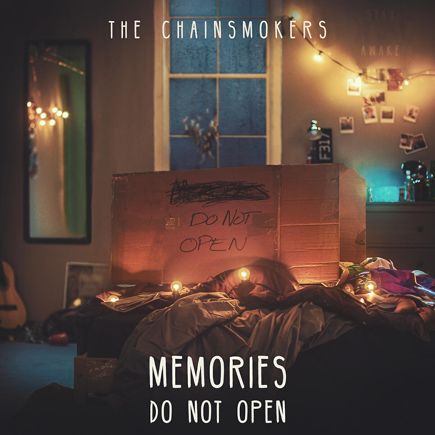 Не забывай наш первый вечер ремикс. The Chainsmokers Memories do not open. The Chainsmokers обложка. Memories do not open. Memories Chainsmokers.