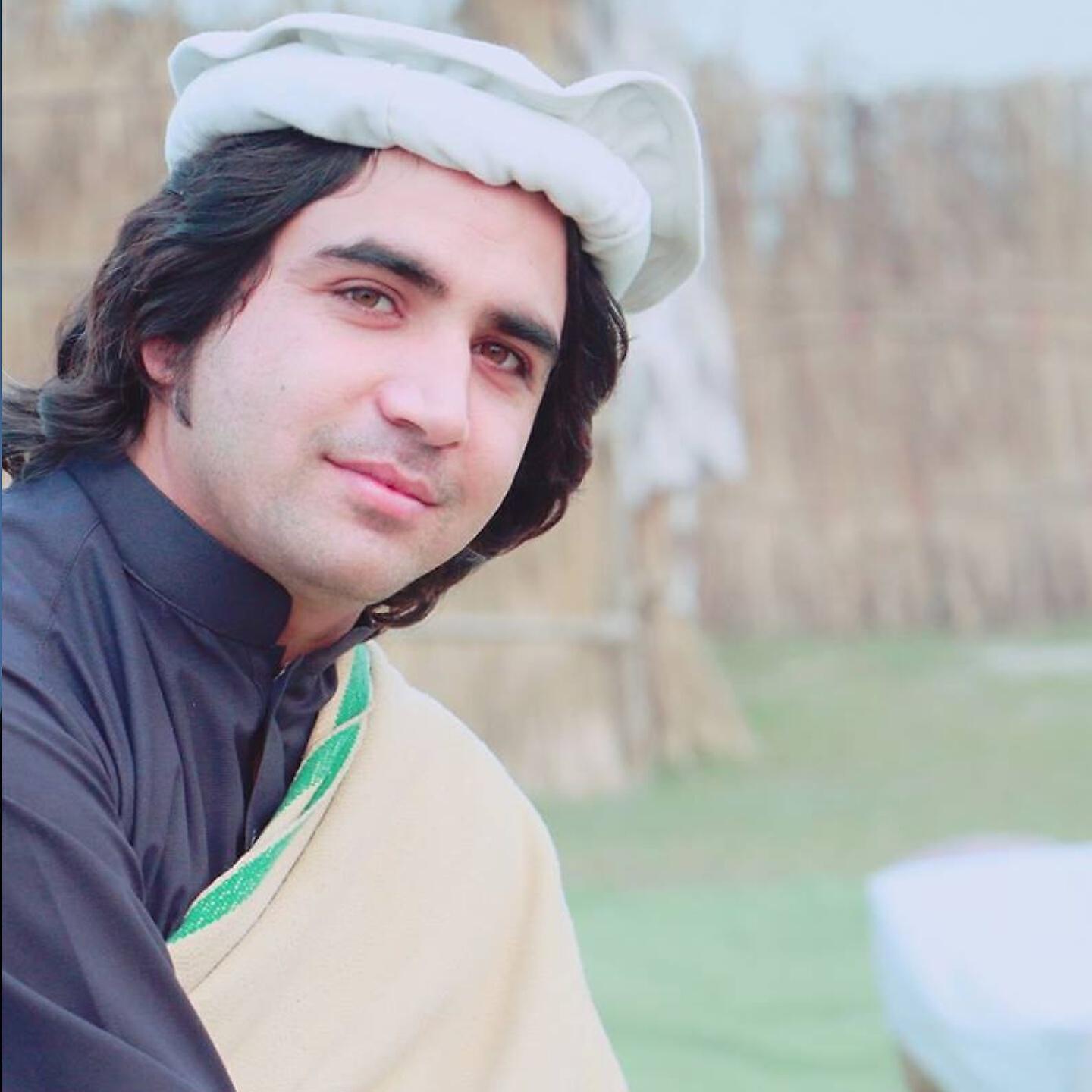 Asfandyar Momand - Zo Ba Da Kabal Pa Chakar