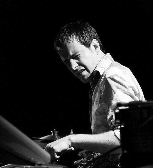 Haromusic Эдуард. Эдвард песни хастудинов. Edward Perraud hors du Temps torrent