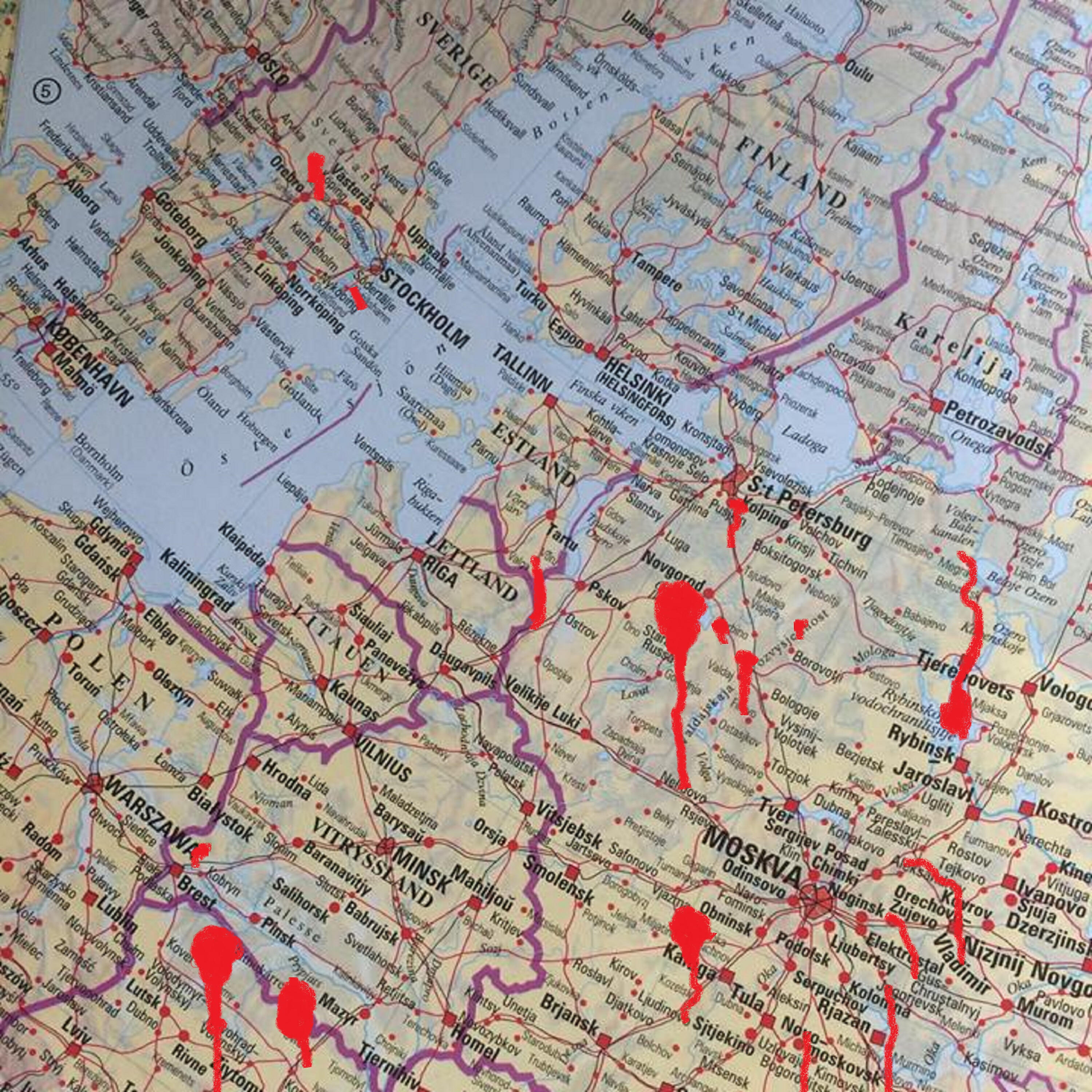 The Pillisnorks & The Free Voices Of Indie Sweden - Putin Will Teach You How To Love The Motherland
