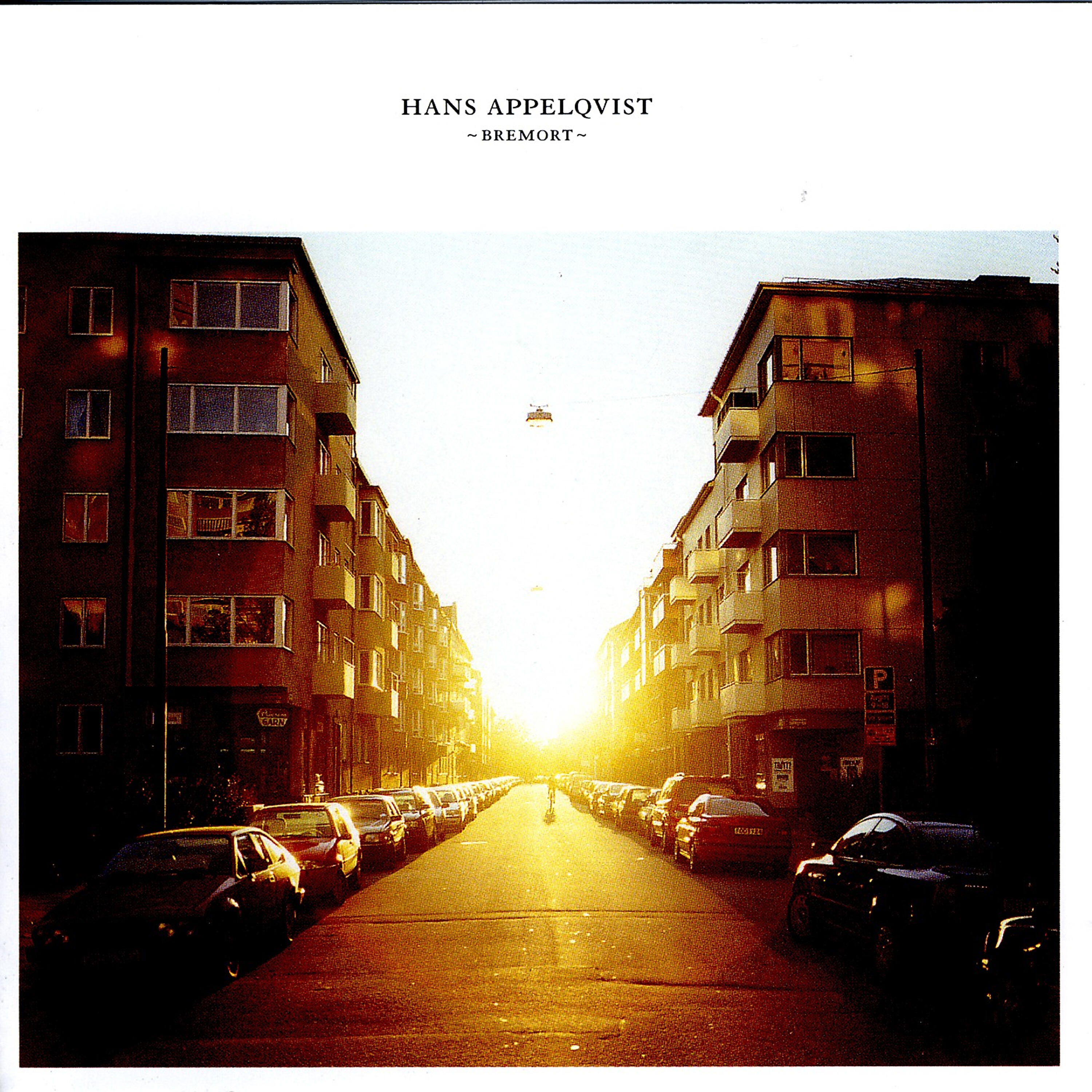 Hans Appelqvist - Minnet Av Kärlek / Timas Lyssnar Från Lägenheten Brevid