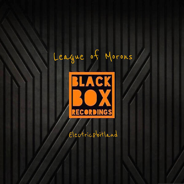 THE LEAGUE OF MORONS - First Person Hooters (feat. MODWUMP)