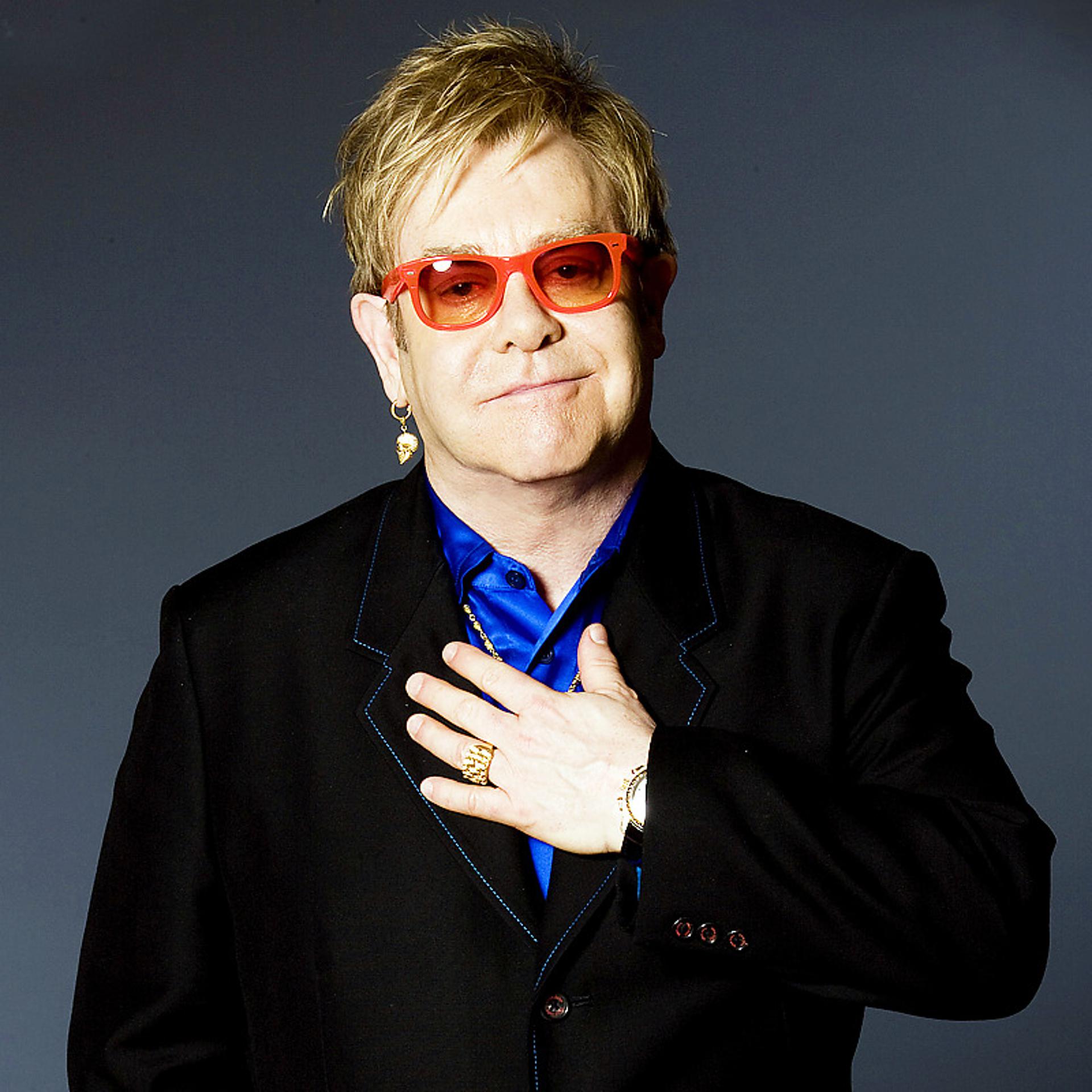 Elton John - фото