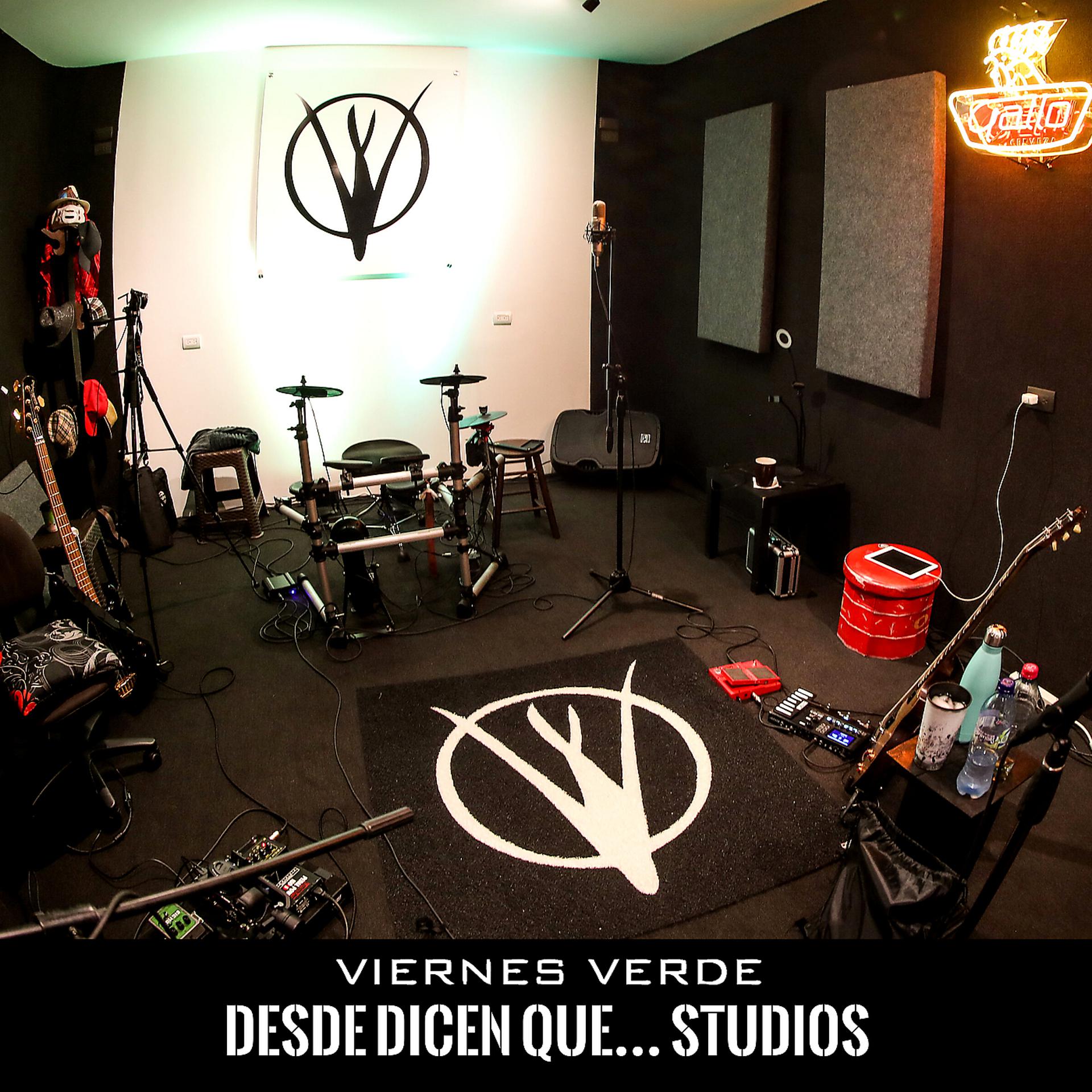 Постер альбома Desde Dicen Que... Studios